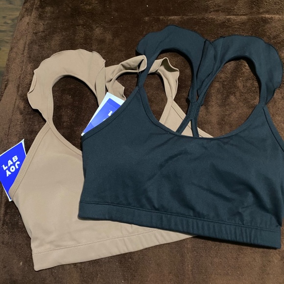 Ropa - Picture 3 of 16